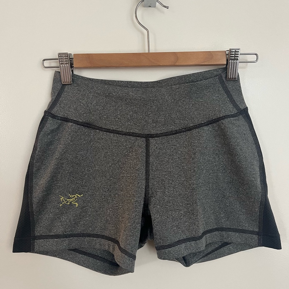 Arc’teryx shorts (Size XS)